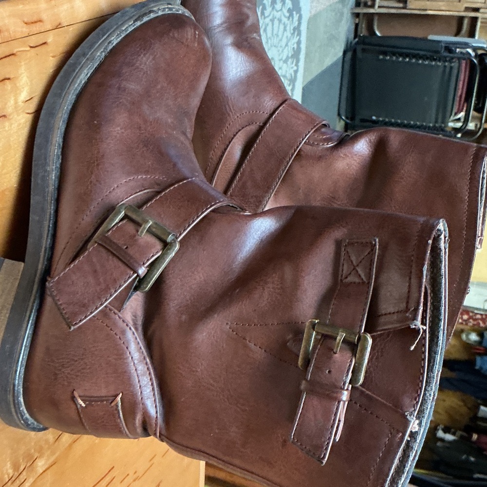Steve Madden Brown Leather Moto Buckle Boots